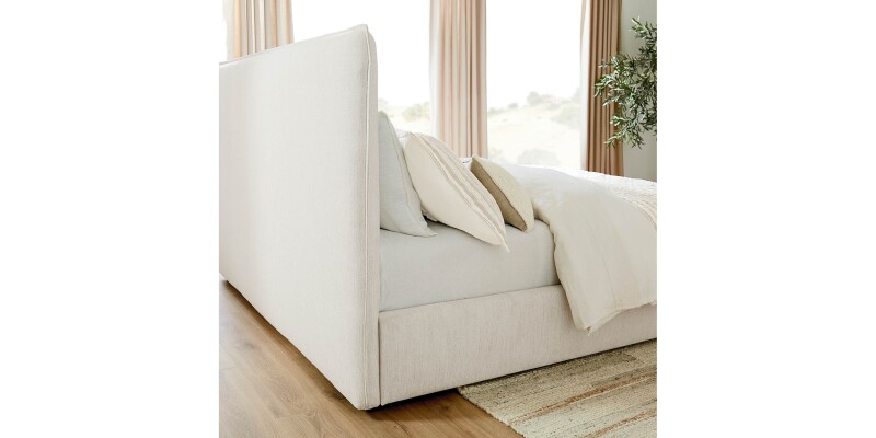 Madison Upholstered Platform Bed 2828KP59PKIT34