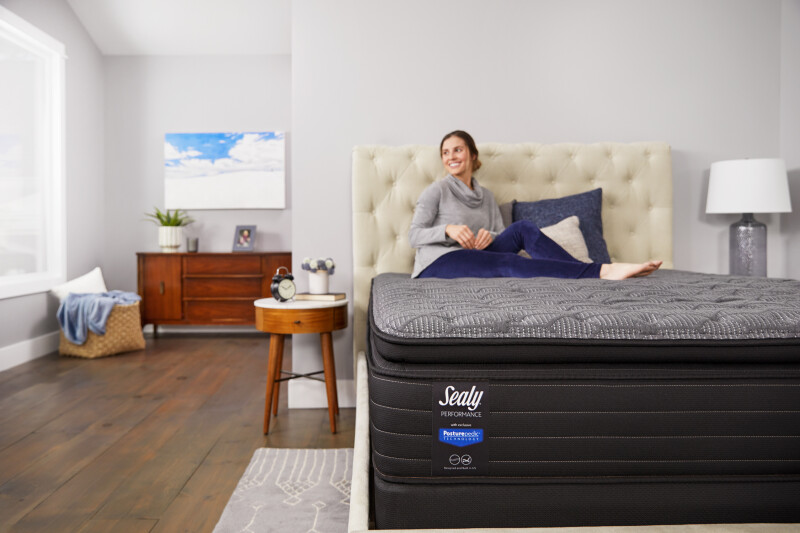 Response Alder Avenue Plush Pillow Top Split Cal King 52594832