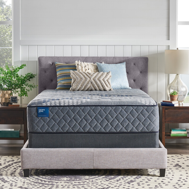 Crown Prince King 52667761