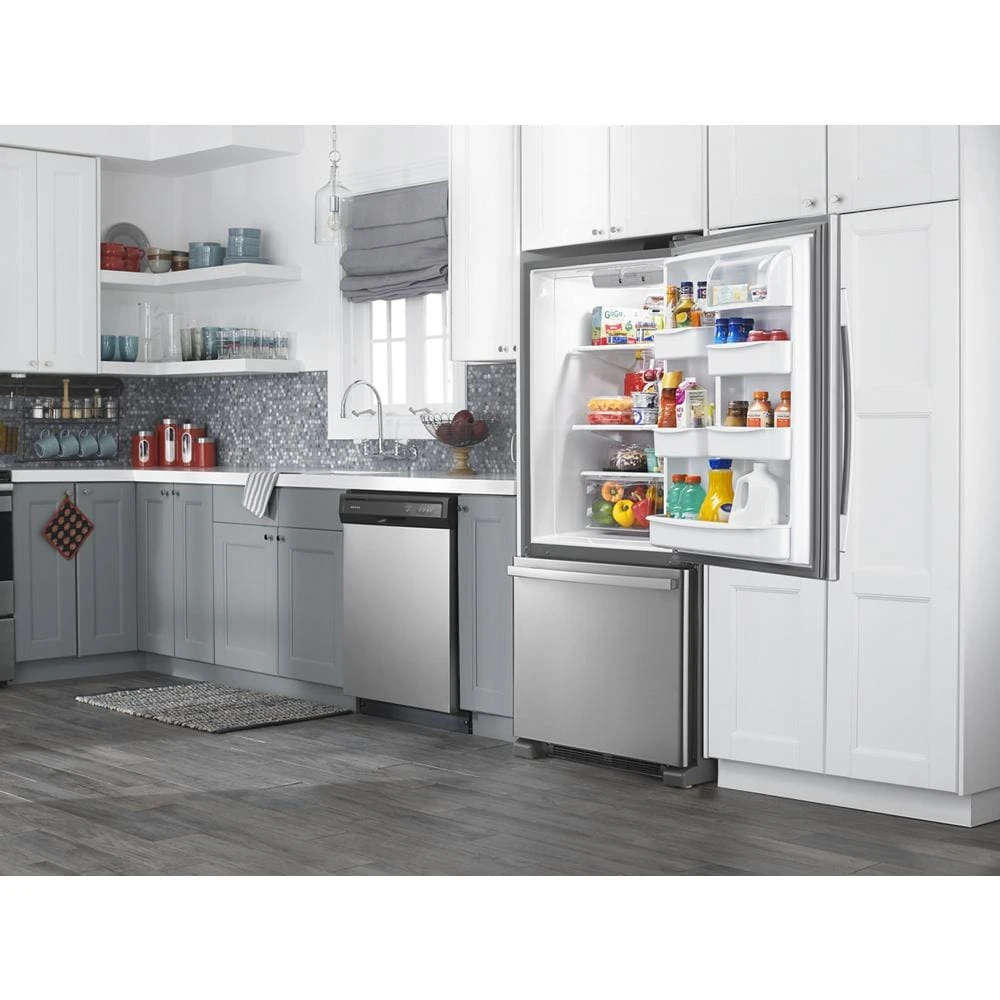 29-inch Wide Bottom-Freezer Refrigerator with EasyFreezer Pull-Out Drawer -- 18 cu. ft. Capacity ABB1924BRM