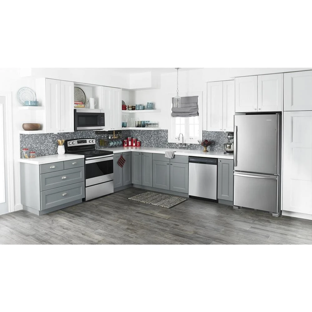 29-inch Wide Bottom-Freezer Refrigerator with EasyFreezer Pull-Out Drawer -- 18 cu. ft. Capacity ABB1924BRM