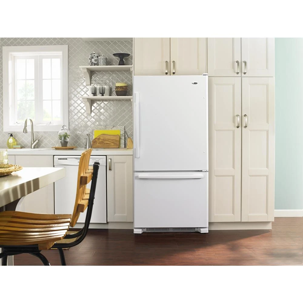 33-inch Wide Bottom-Freezer Refrigerator with EasyFreezer Pull-Out Drawer - 22 cu. ft. Capacity ABB2224BRW
