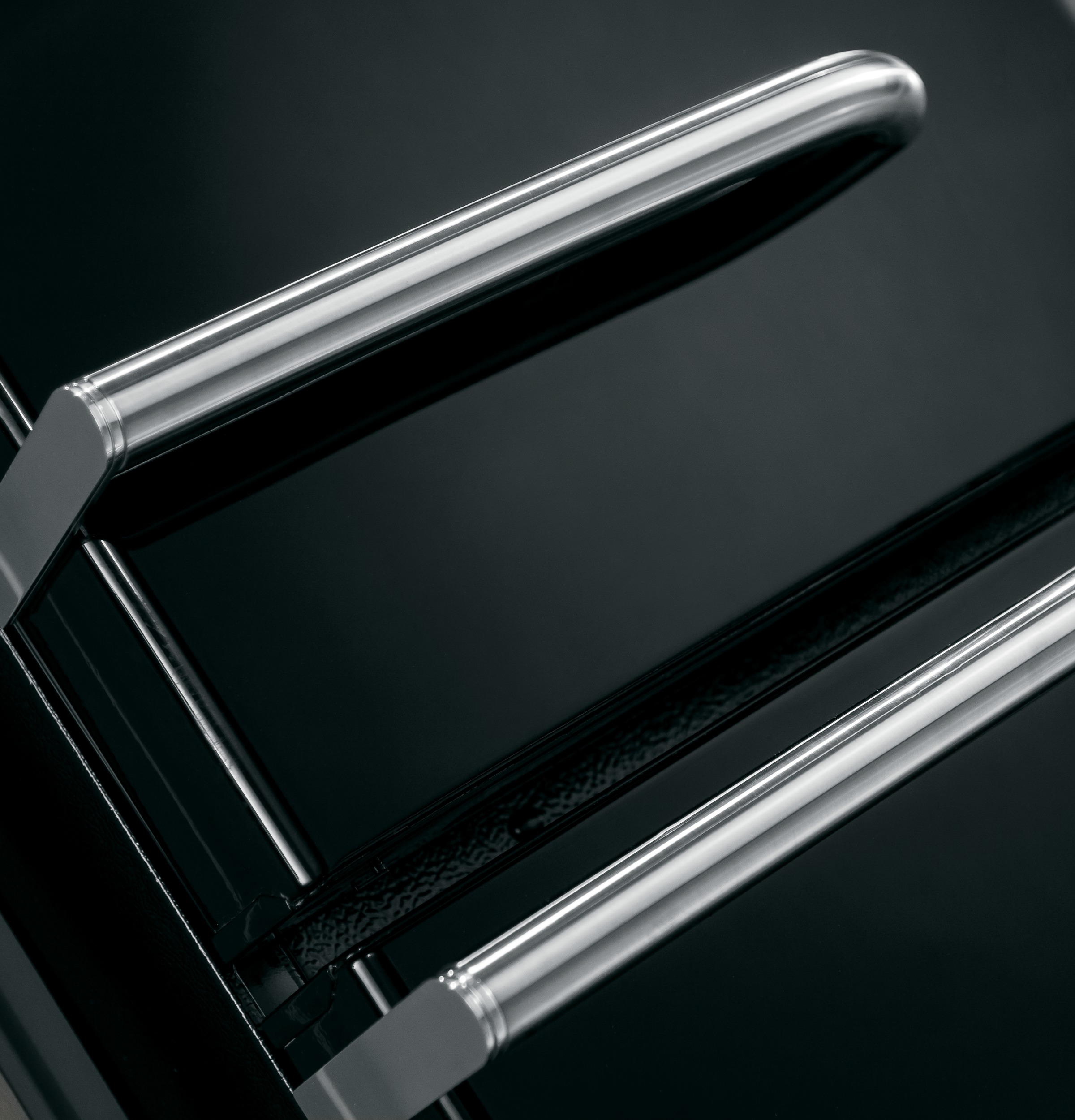 GE Artistry Series 20.3 Cu. Ft. Bottom Freezer Refrigerator ABE20EGHBS