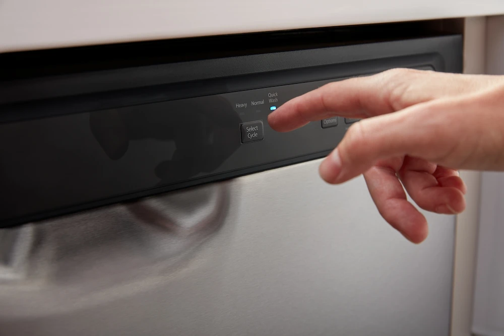 Amana® Dishwasher With Midnight Interior ADFS2524RS