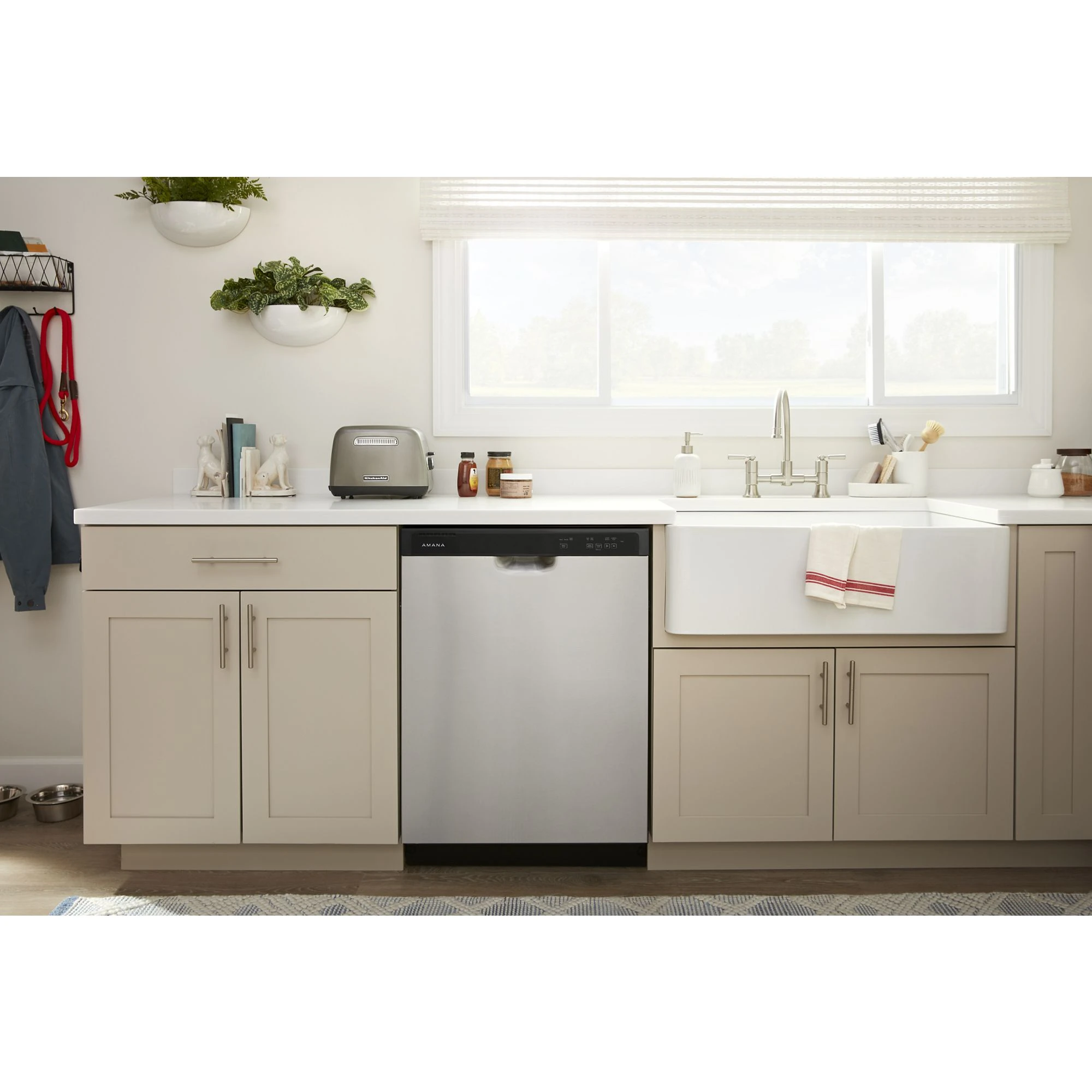 Amana® Dishwasher with Midnight Interior ADFS2524RZ