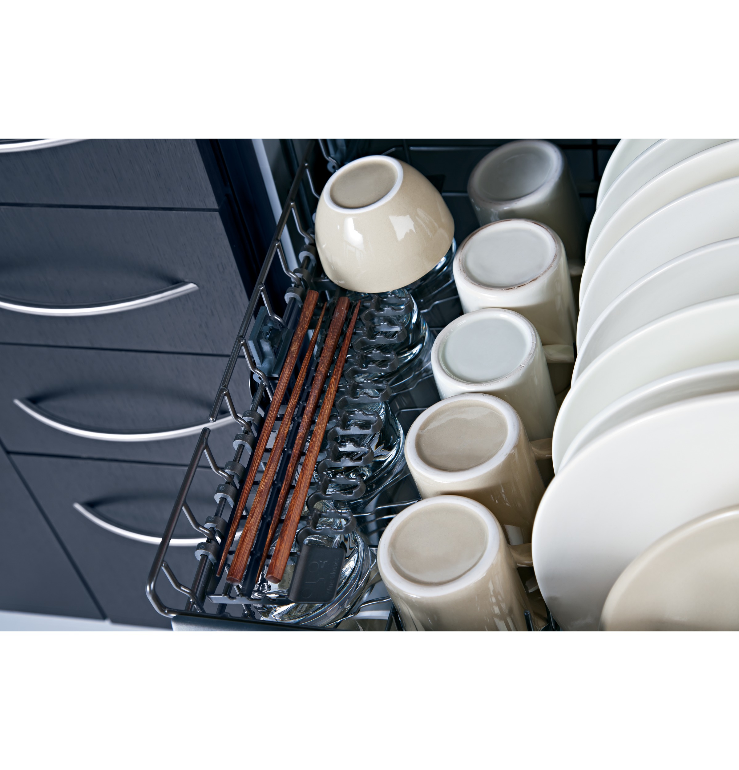 GE Artistry Series Dishwasher with Top Controls ADT521PGJWS