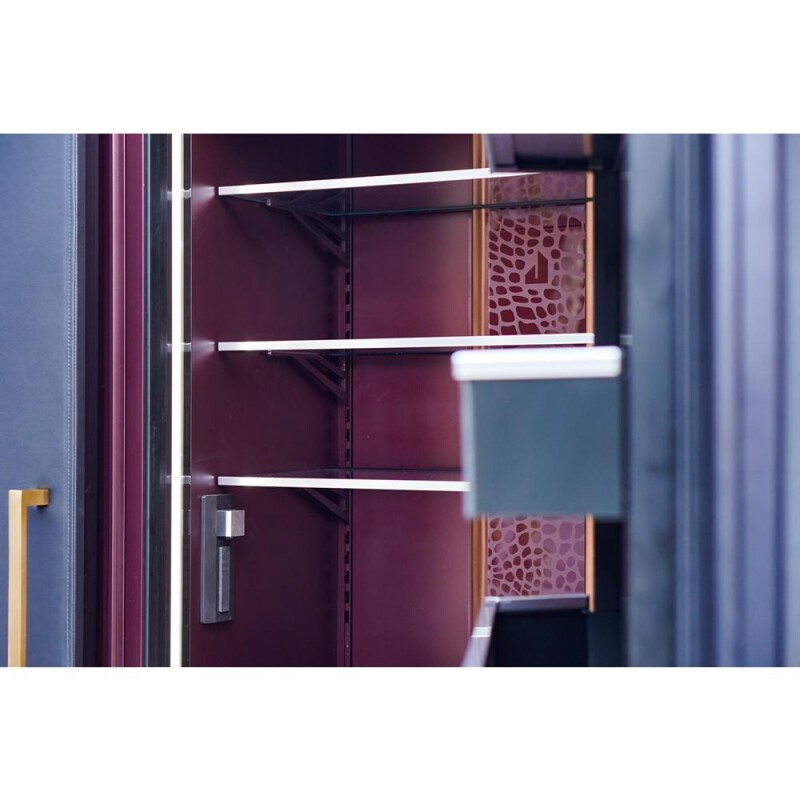 30” Built-In Refrigerator Column (Right-Hand Door Swing) ALOVE30RRC