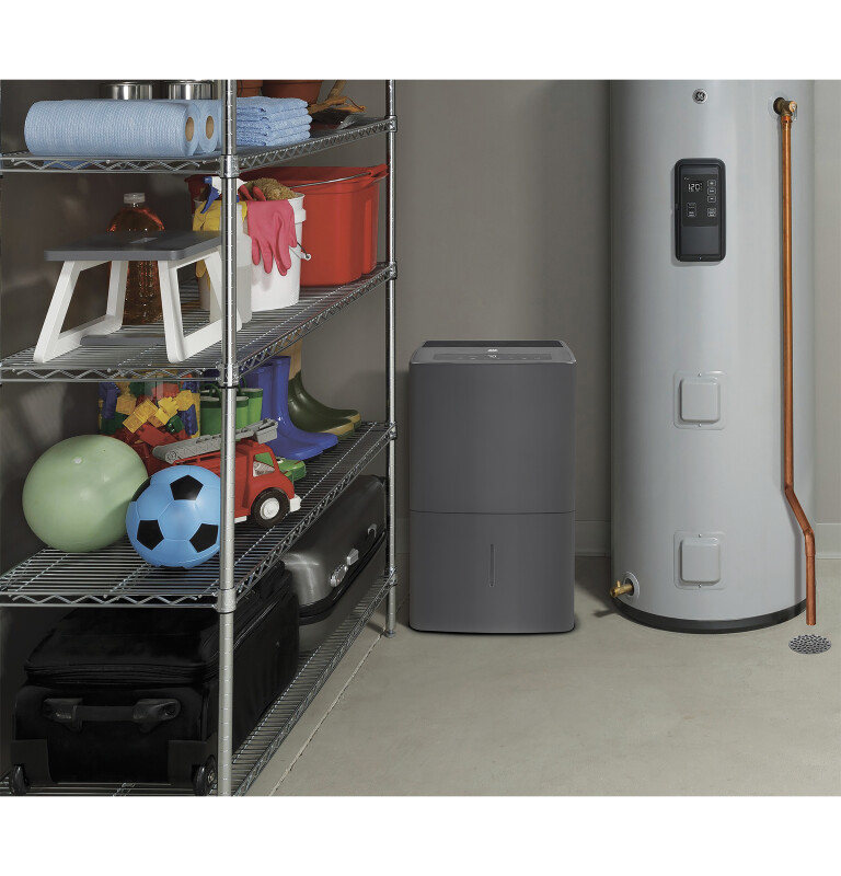 Dehumidifier with Built-in Pump APEL70LW