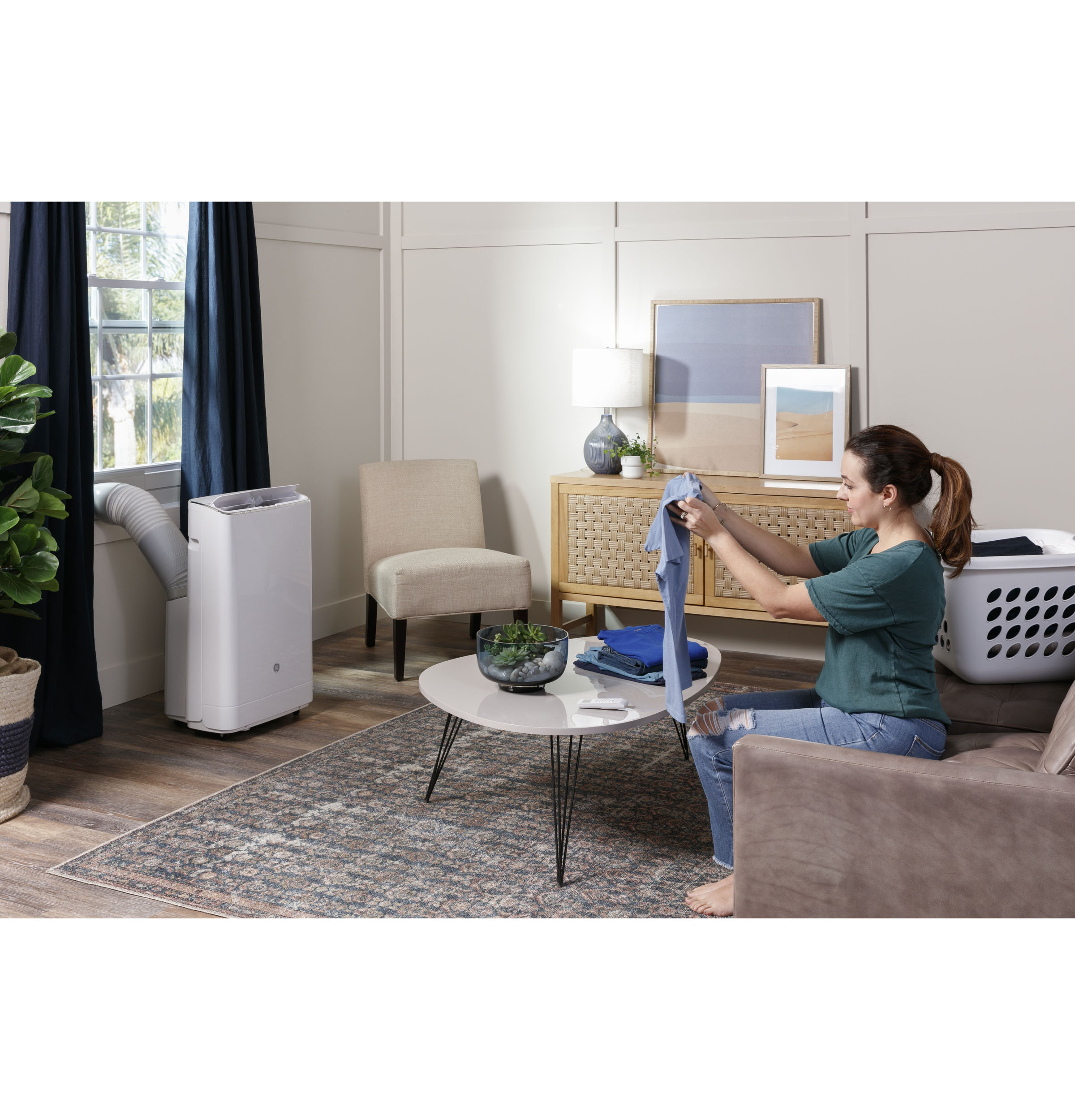 9,850 BTU SACC Smart Portable Air Conditioner for Medium Rooms up to 550 sq ft. (14,000 BTU ASHRAE) APWA14YBMW