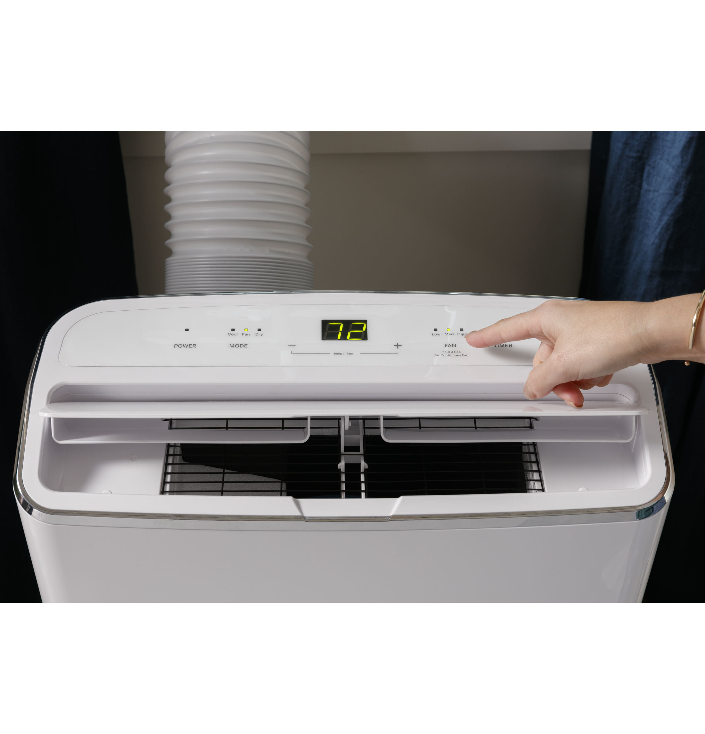 9,850 BTU SACC Smart Portable Air Conditioner for Medium Rooms up to 550 sq ft. (14,000 BTU ASHRAE) APWA14YBMW