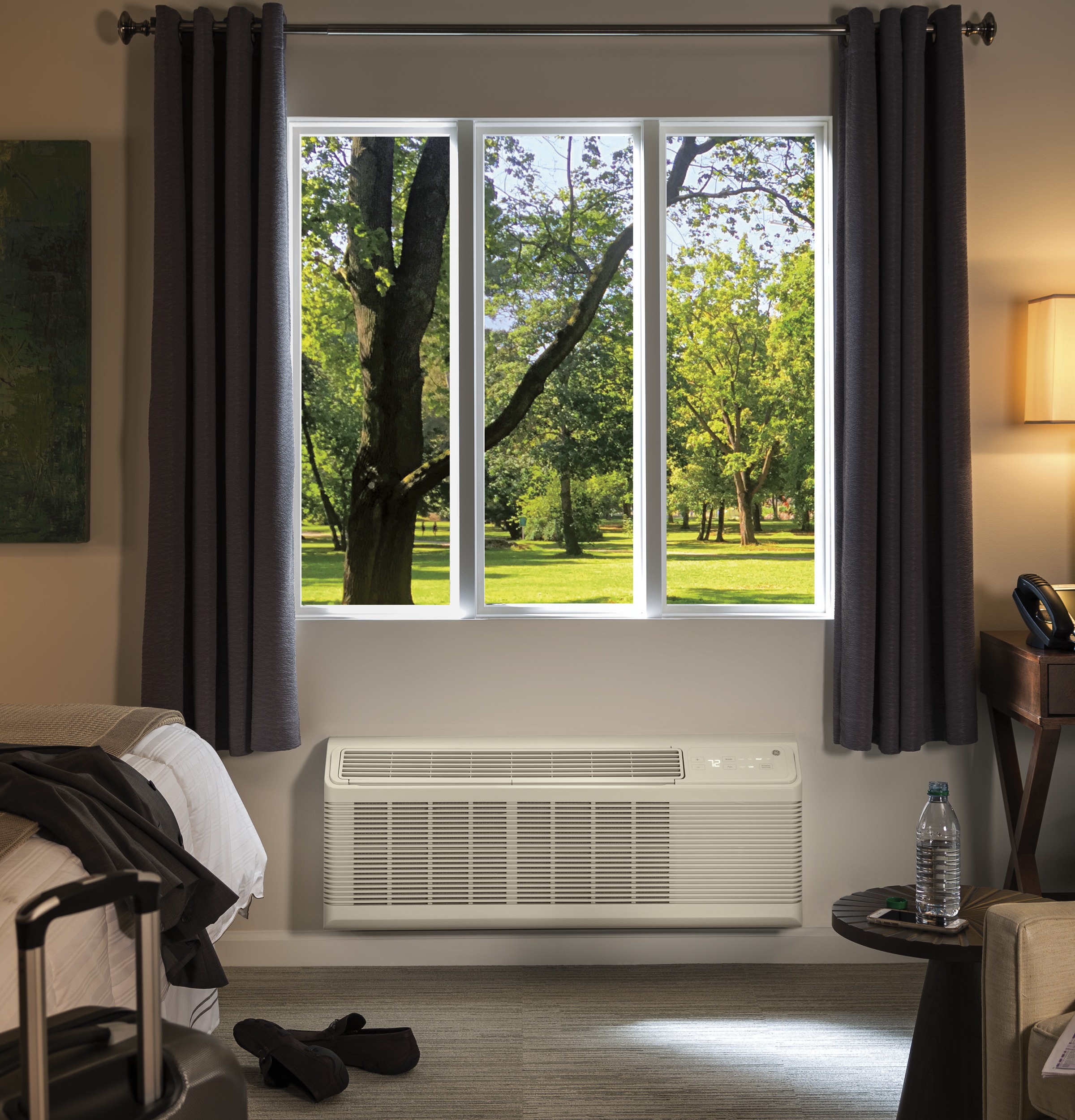 Zoneline Heat Pump Unit with ICR, 265 Volt AZ65H09EAD