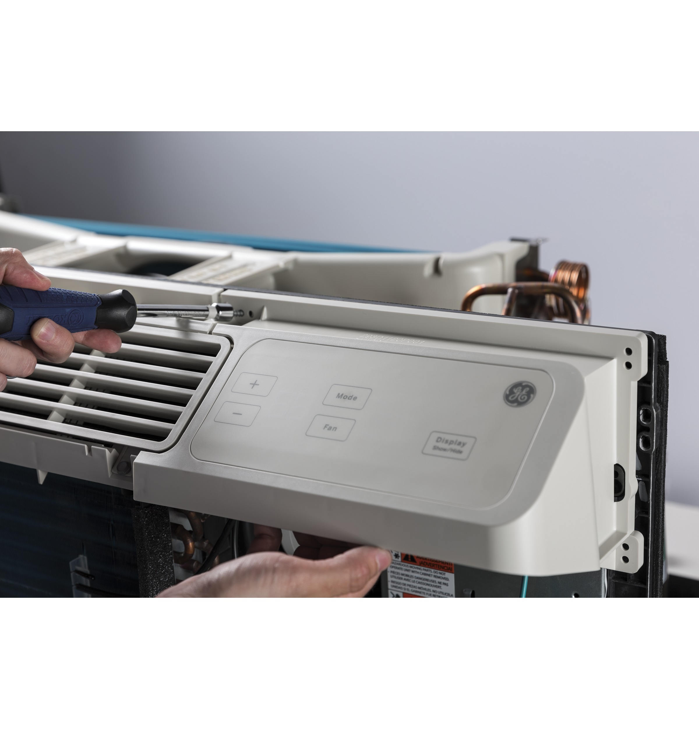 Zoneline Heat Pump Unit with Corrosion Protection, 230/208 Volt AZ65H15DAC