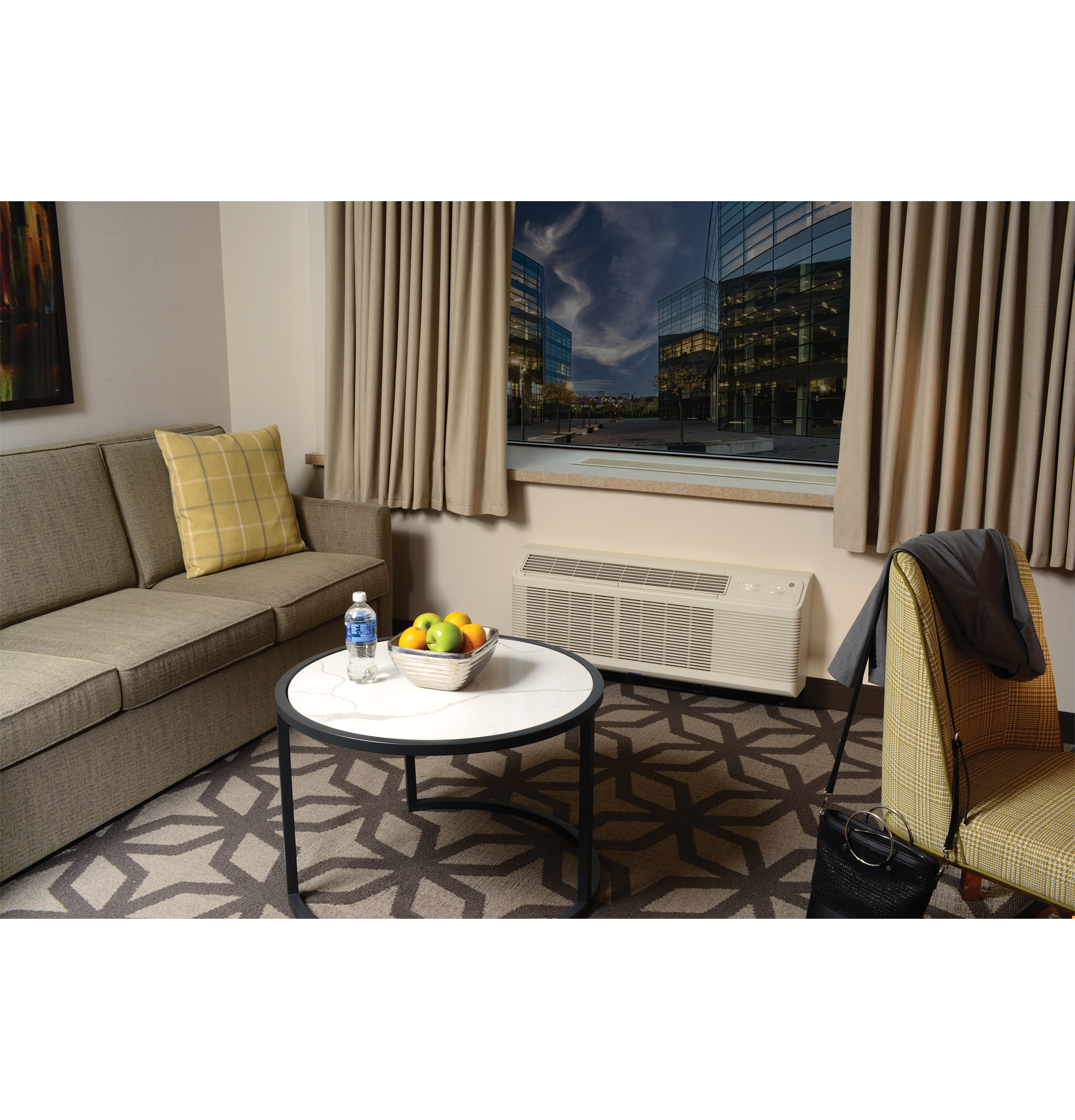 Zoneline Heat Pump Unit with ICR, 230/208 Volt AZ65H15DAD