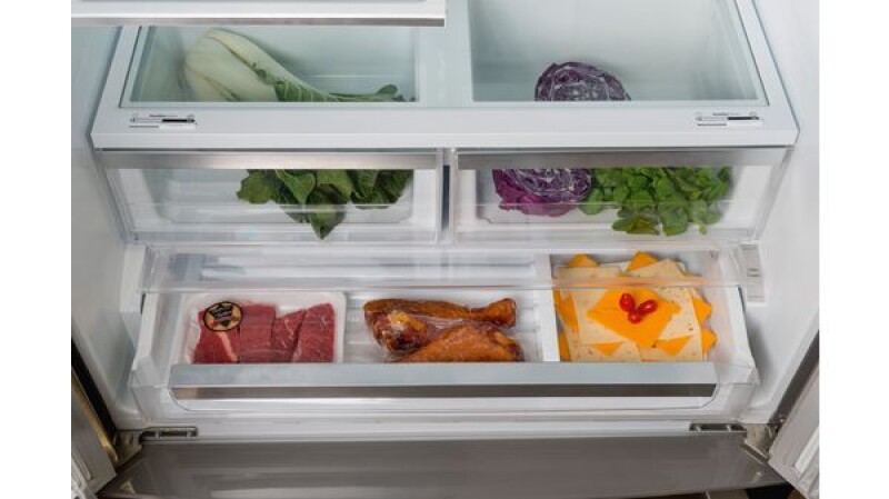 800 Series French Door Bottom Mount Refrigerator36'' B21CT80SNS