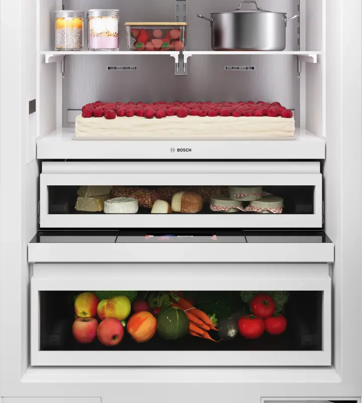 Benchmark™ Built-in Bottom Freezer Refrigerator 30'' Softclose® Flat Hinge B30BB130SS