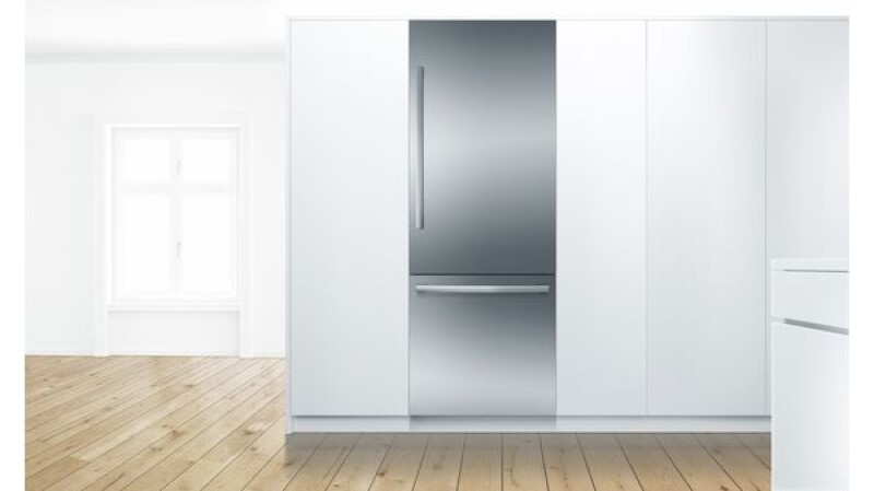Benchmark Built-in Bottom Freezer Refrigerator30'' B30BB930SS