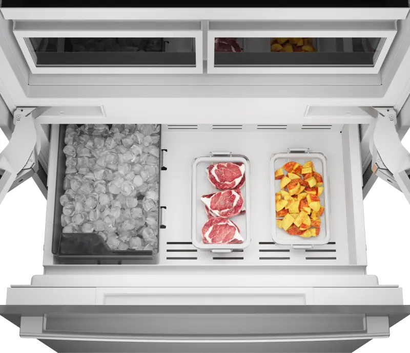 Benchmark™ Built-in Bottom Freezer Refrigerator 36'' Softclose® Flat Hinge B36BT130NS