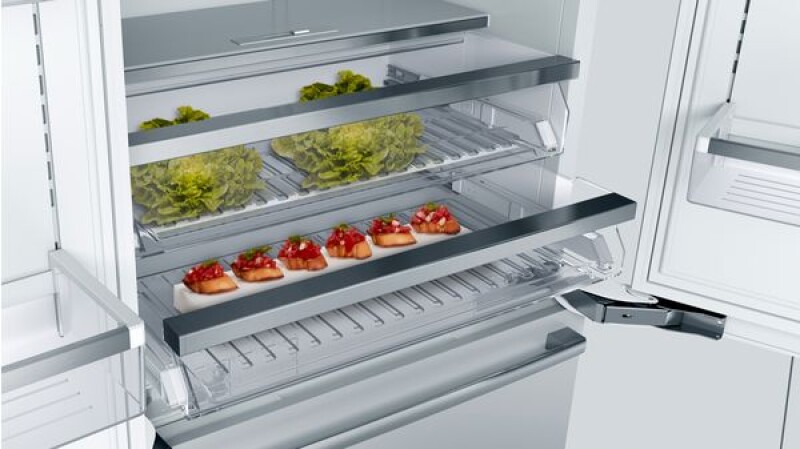 Benchmark Built-in Bottom Freezer Refrigerator36'' B36BT930NS