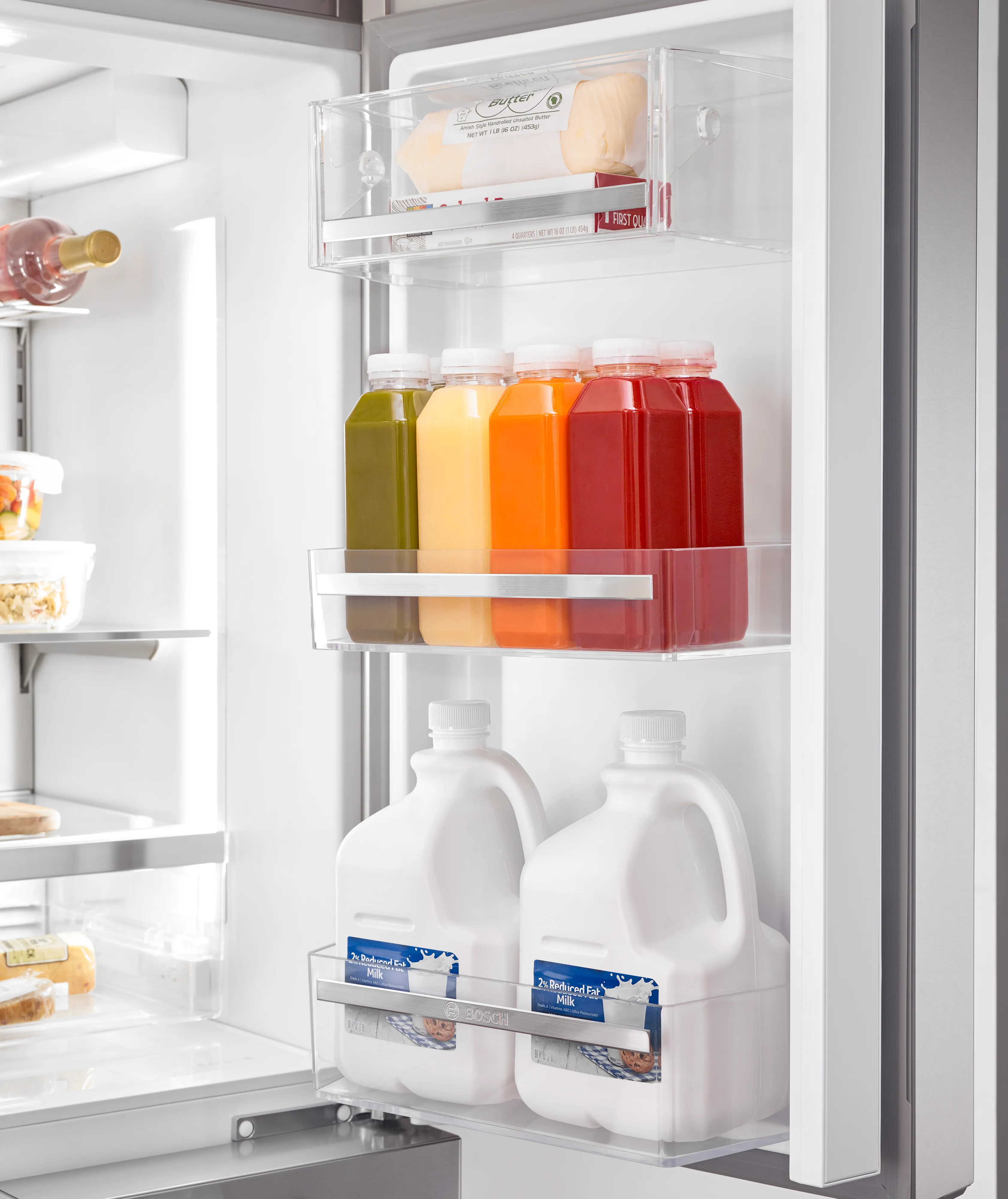 800 Series French Door Bottom Mount Refrigerator 36'' B36CT80SNS