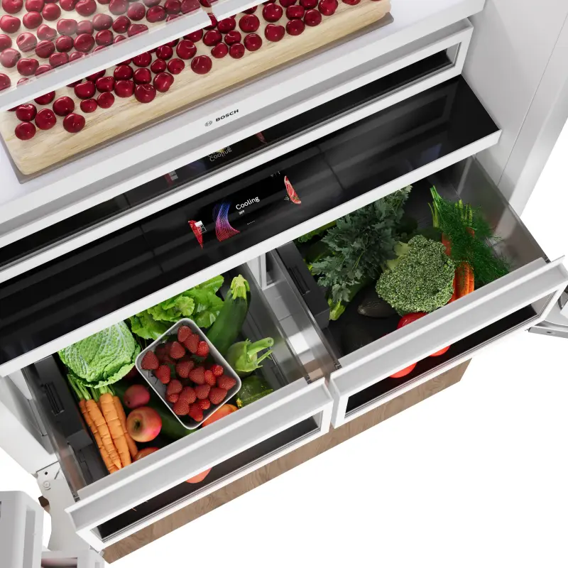 Benchmark™ Built-in Bottom Freezer Refrigerator 36'' Softclose® Flat Hinge B36IT100NP