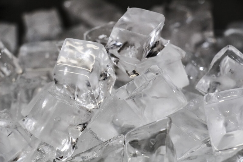 350 lb. Commercial Ice Machine With Stainless Steel Bin BIM352KBIN