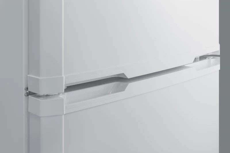 26" Wide Break Room Refrigerator-Freezer BKRF14WLHD