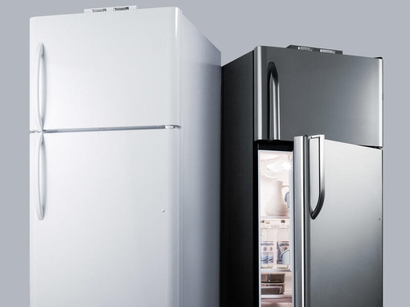 30" Wide Break Room Refrigerator-Freezer BKRF18PL