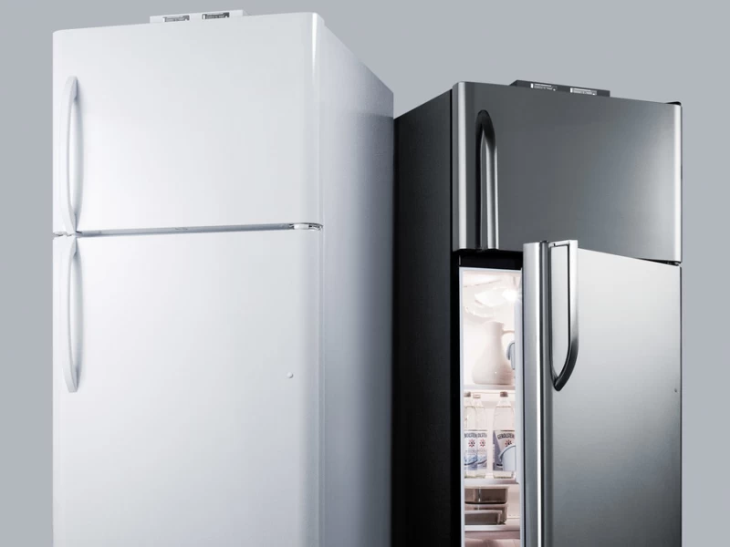 30" Wide Break Room Refrigerator-Freezer BKRF21W
