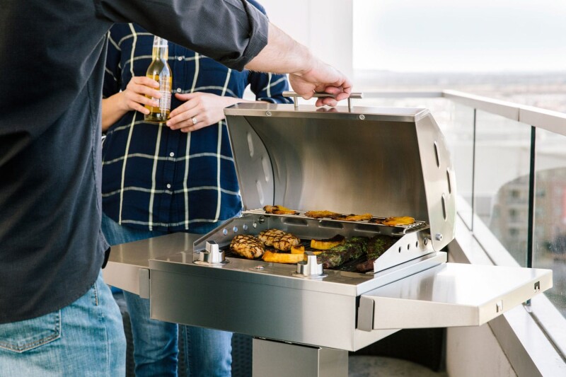 Electric Grill With Pedestal Stand C1EL120SMFS