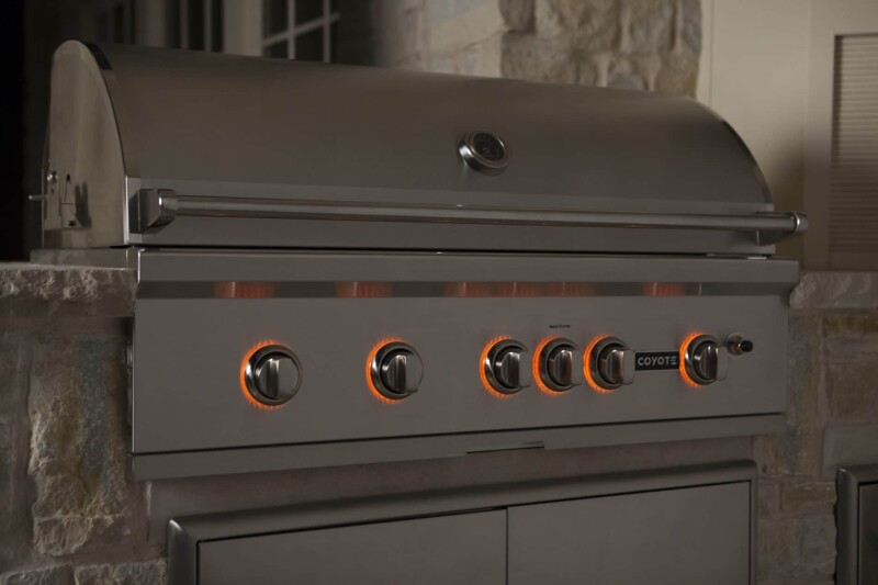Older/archived Model: 42″ S-series Grill C1SL42NG