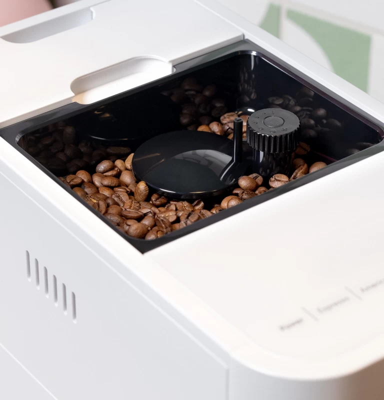 CAFÉ™ AFFETTO Automatic Espresso Machine + Frother C7CEBBS4RW3