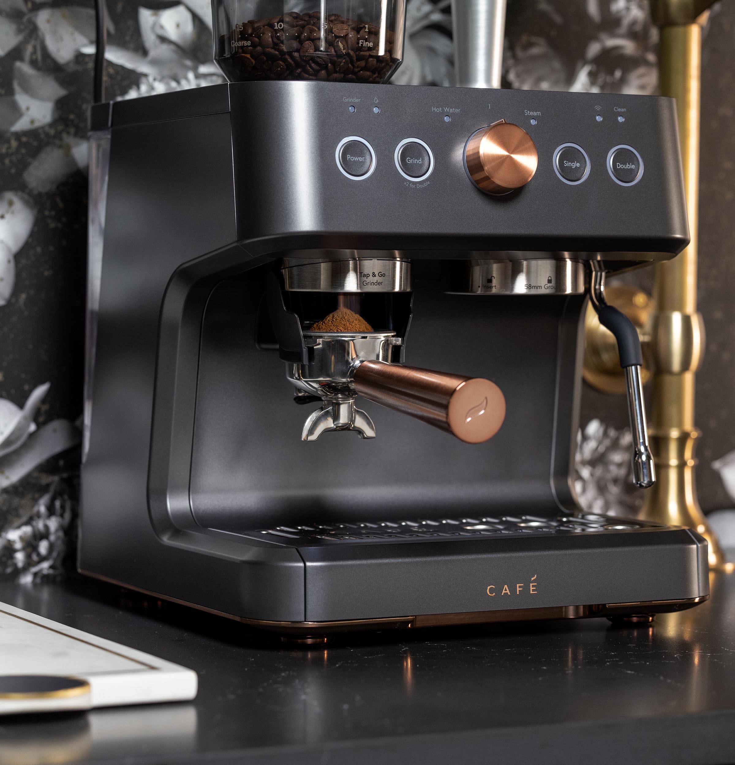 CAFÉ™ BELLISSIMO Semi Automatic Espresso Machine + Frother C7CESAS3RD3