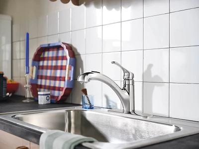 Renzo One-Handle Pullout Kitchen Faucet CA87316C