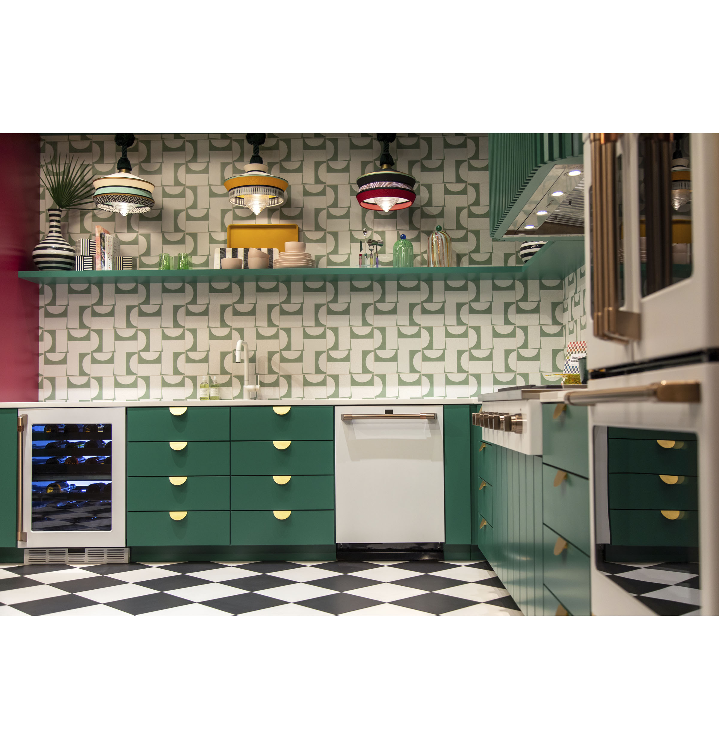 CAFÉ™ Wine Center CCP06DP4PW2