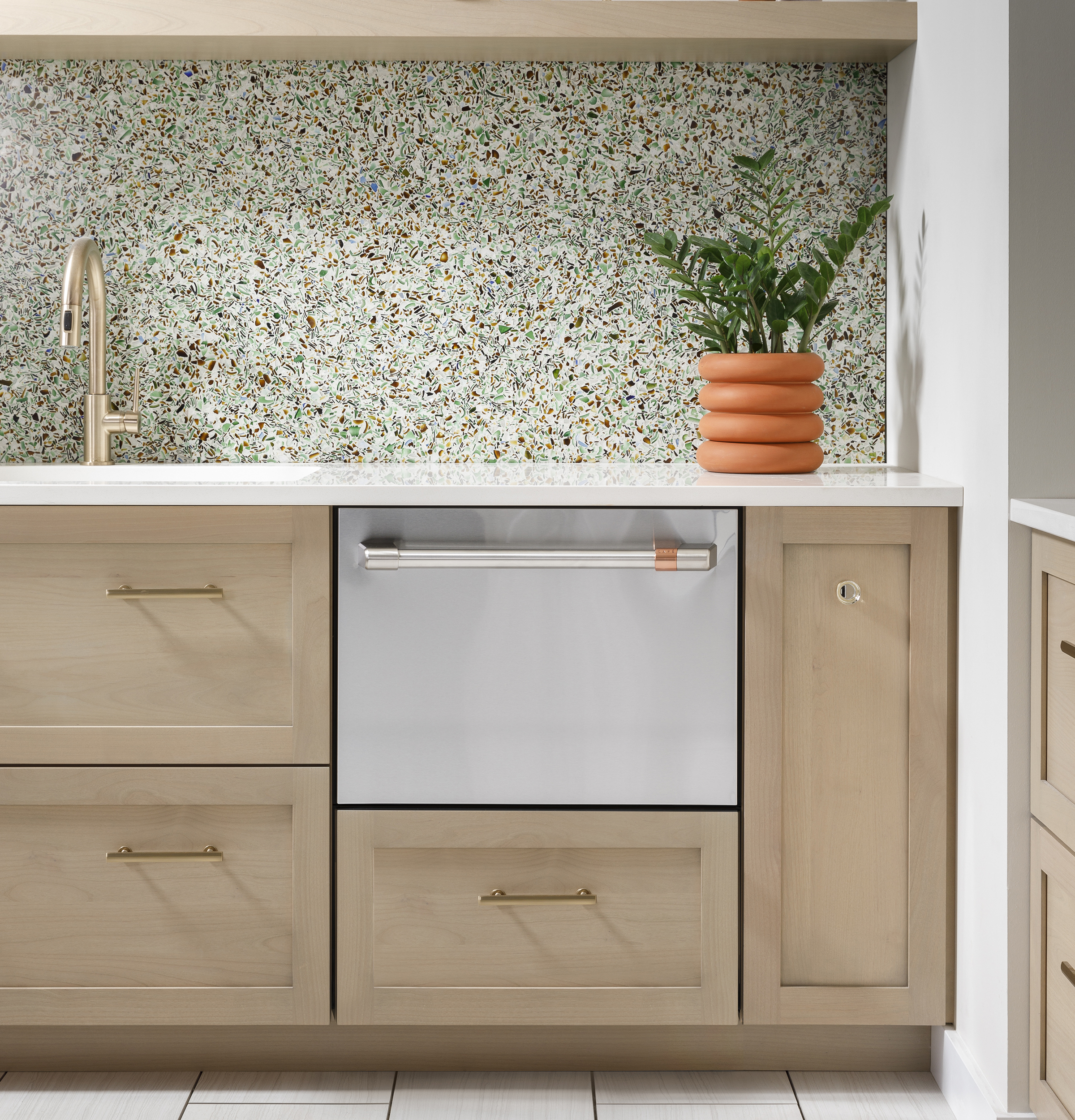 CAFÉ™ ENERGY STAR Smart Single Drawer Dishwasher CDD220P2WS1