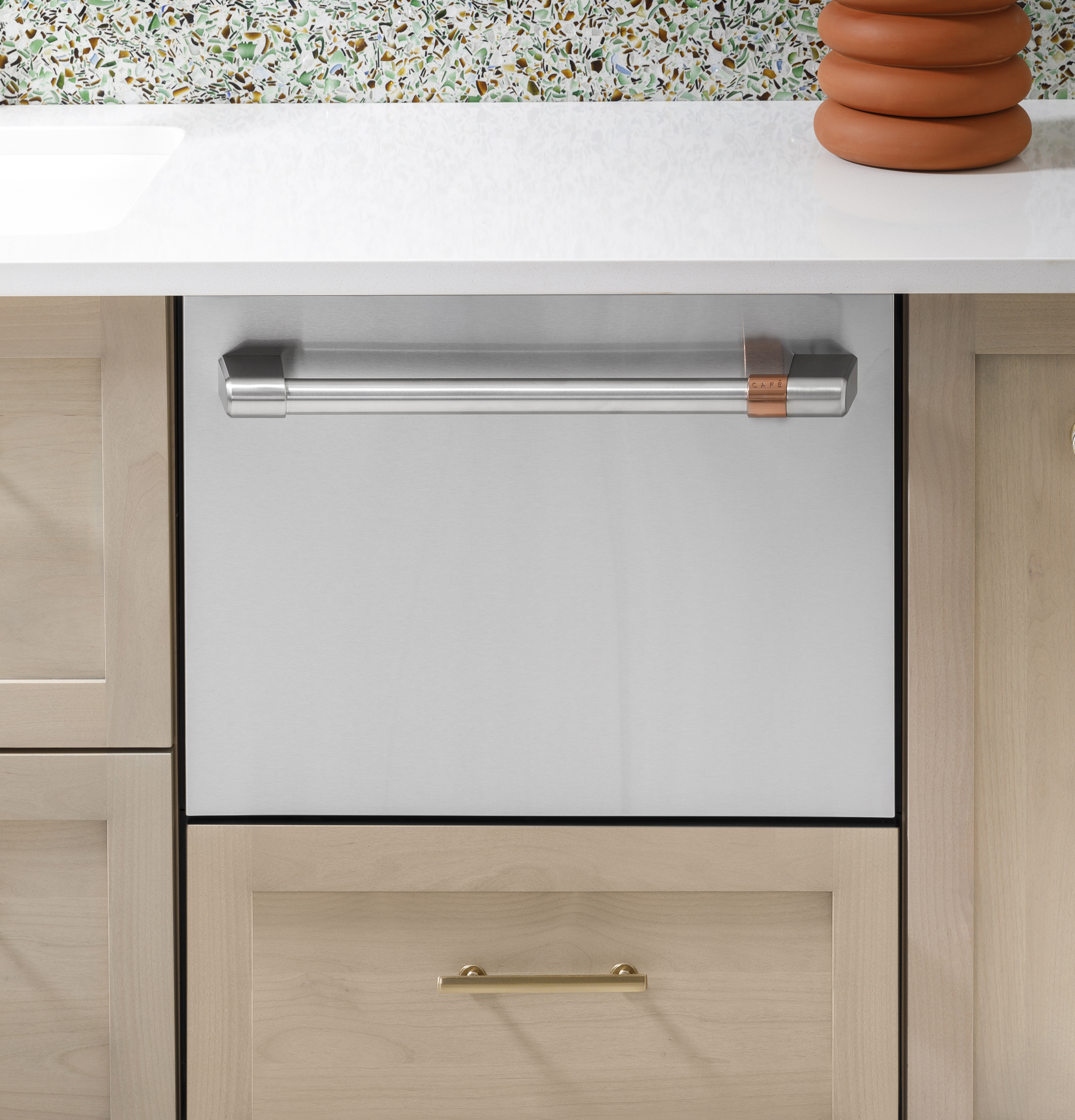 CAFÉ™ ENERGY STAR Smart Single Drawer Dishwasher CDD220P2WS1