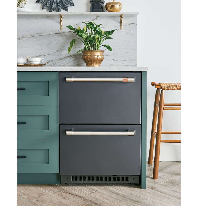5.7 Cu. Ft. Built-in Dual-drawer Refrigerator CDE06RP2NS1
