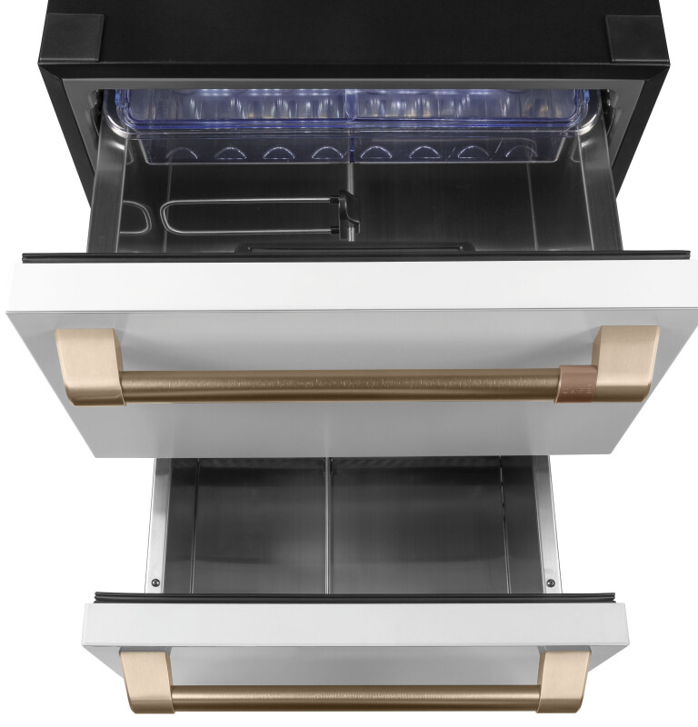 CAFÉ™ 5.7 Cu. Ft. Built-In Dual-Drawer Refrigerator CDE06RP4NW2