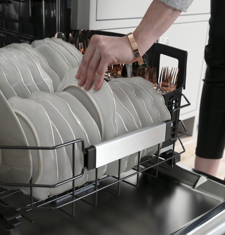 CAFÉ™ ENERGY STAR® Smart Stainless Steel Interior Dishwasher with Sanitize and Ultra Wash & Dual Convection Ultra Dry CDT875P2NS1