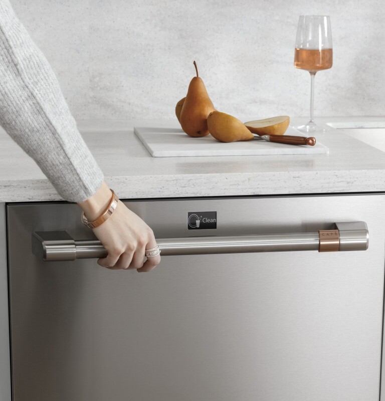 CAFÉ™ ENERGY STAR® Smart Stainless Steel Interior Dishwasher with Sanitize and Ultra Wash & Dual Convection Ultra Dry CDT875P2NS1