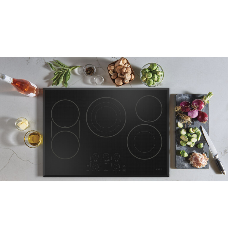 CAFÉ™ 30" Touch-Control Electric Cooktop CEP90301TBB