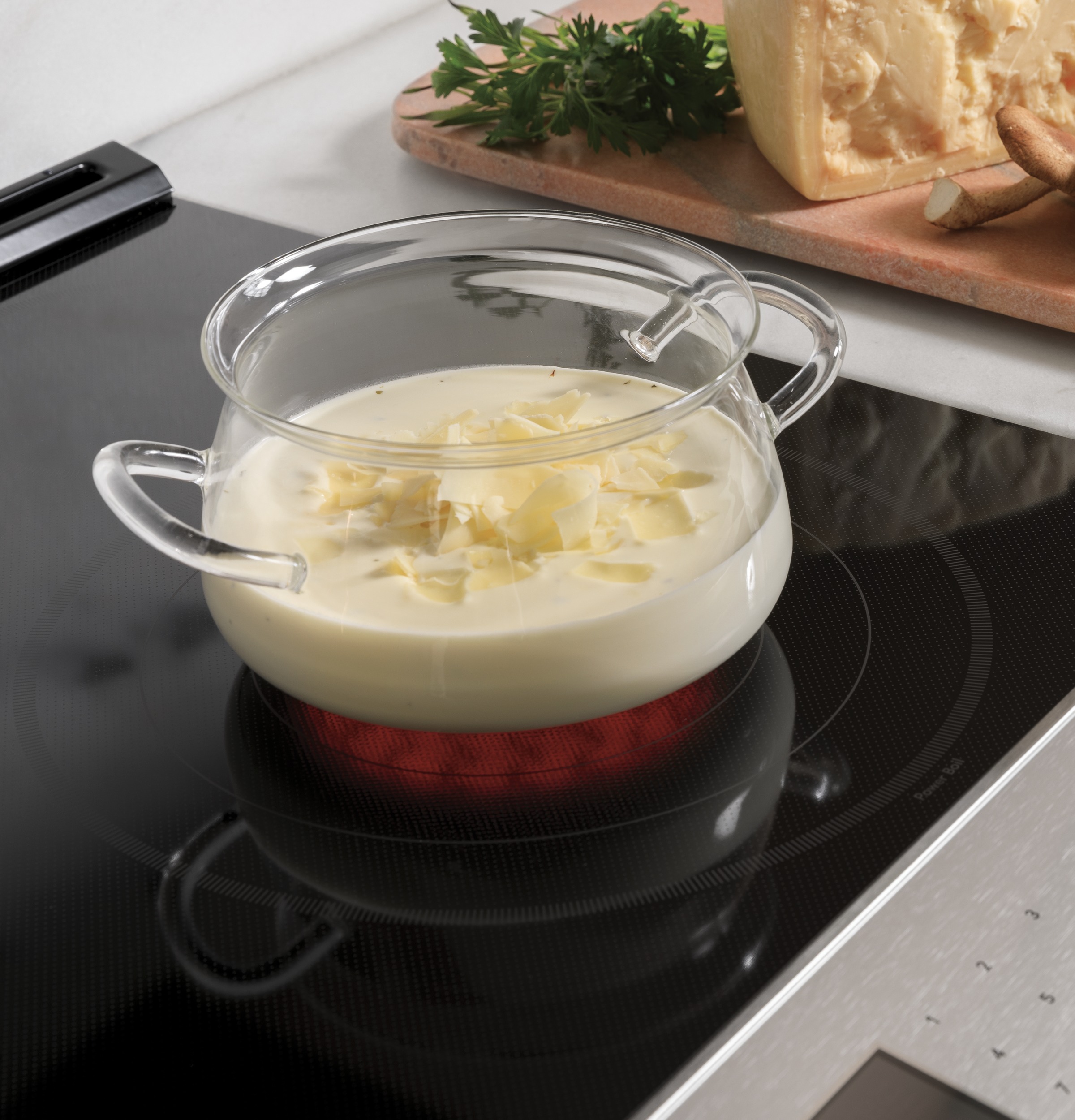 CAFÉ™ 30" Smart Slide-In, Front-Control, Radiant and Convection Double-Oven Range in Platinum Glass CES750M2NS5