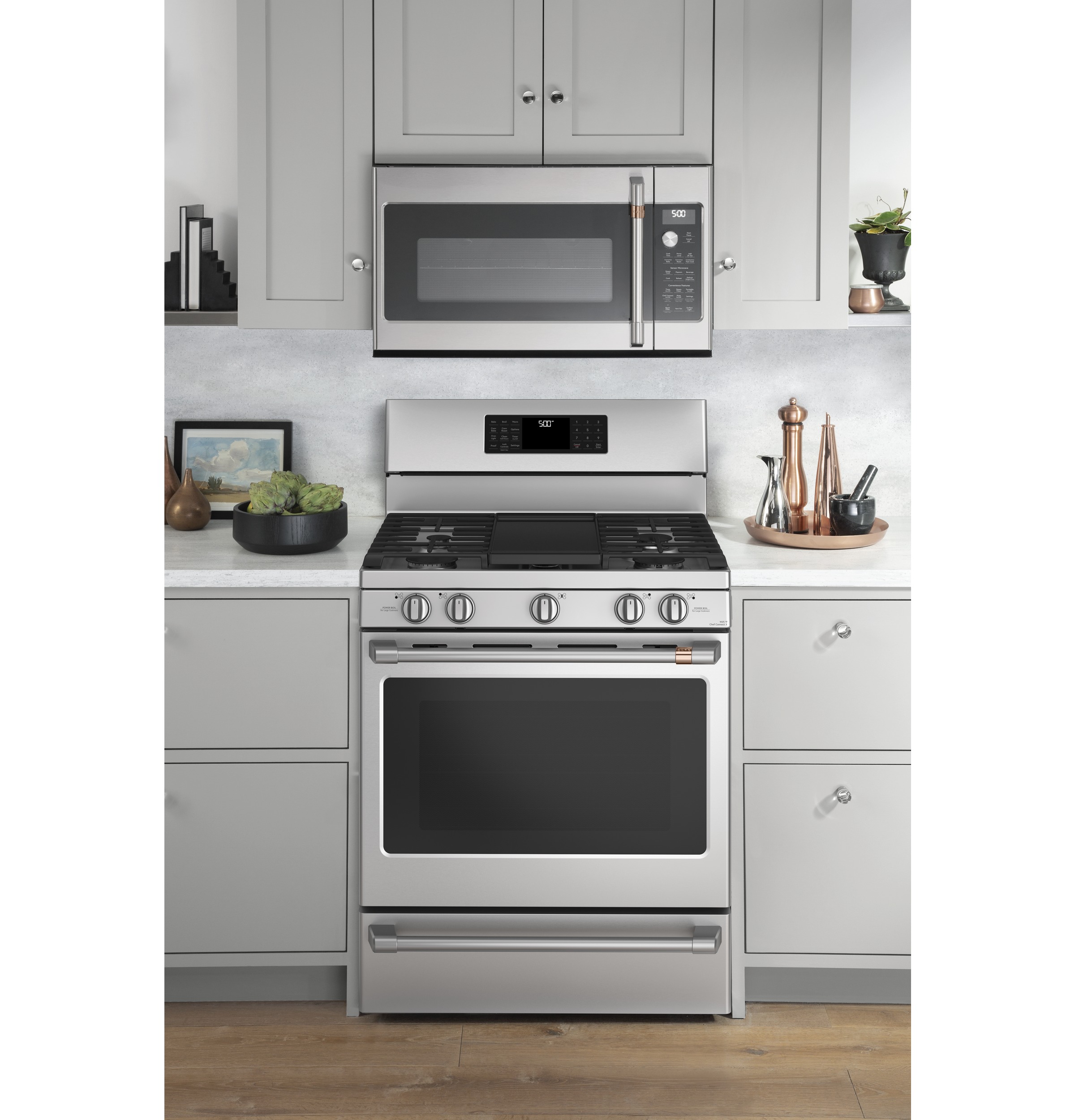 30" Smart Free-Standing Gas Range with Convection CGB500P2MS1