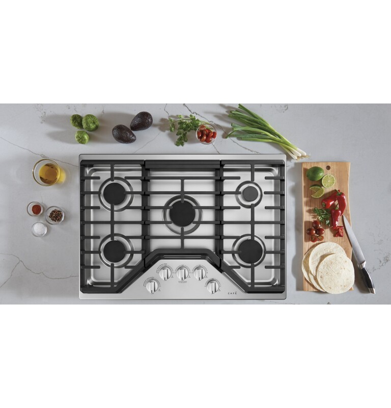 CAFÉ™ 30" Gas Cooktop CGP70302NS1