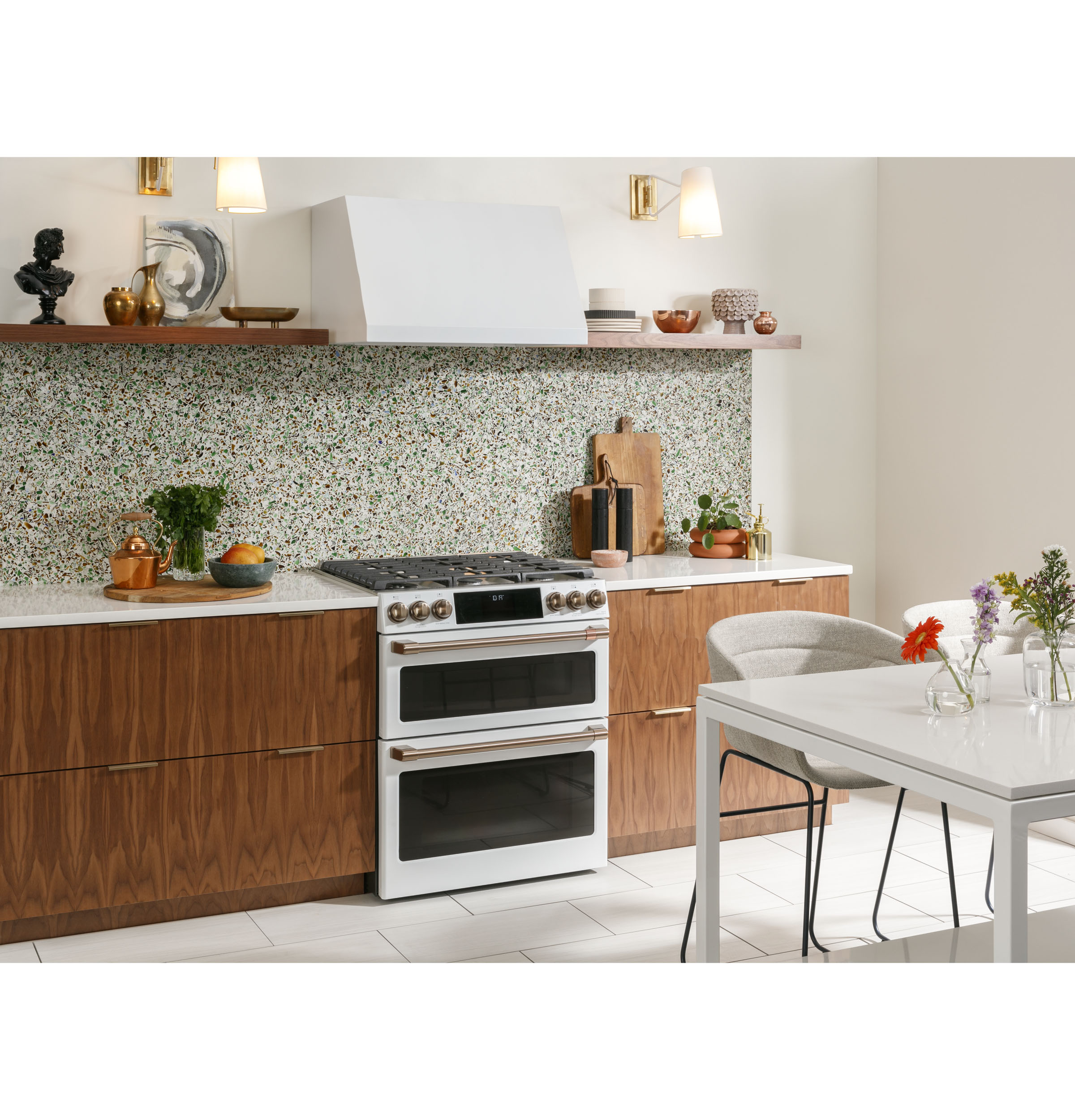 CAFÉ™ 30" Smart Slide-In, Front-Control, Gas Double-Oven Range with Convection CGS750P4MW2