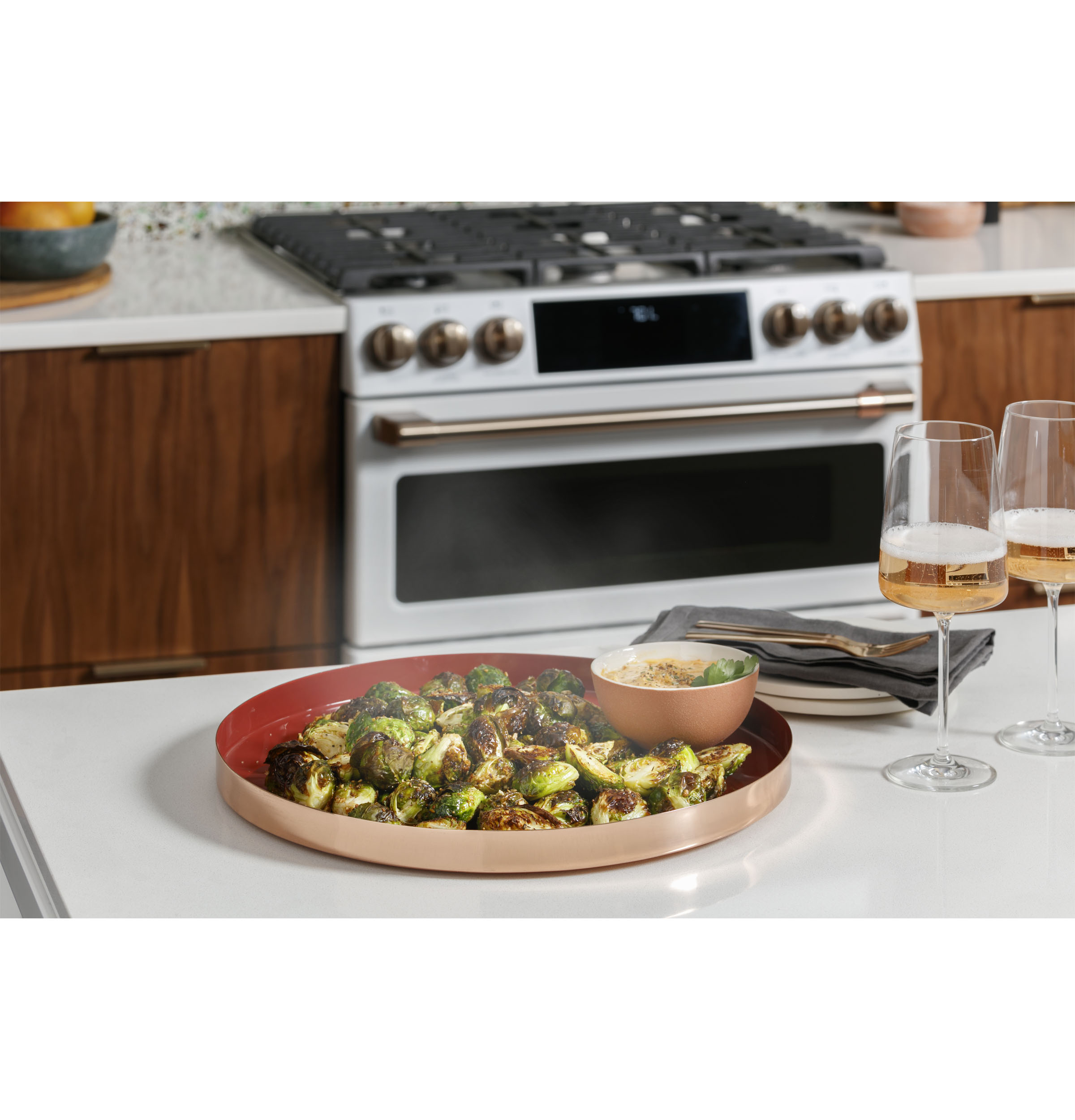 CAFÉ™ 30" Smart Slide-In, Front-Control, Gas Double-Oven Range with Convection CGS750P4MW2