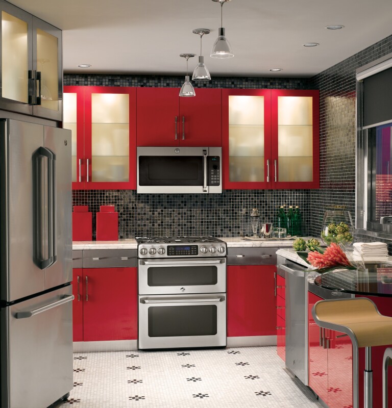 GE Series 30" Slide-In Front Control Gas Double Oven with Convection Range CGS990SETSS