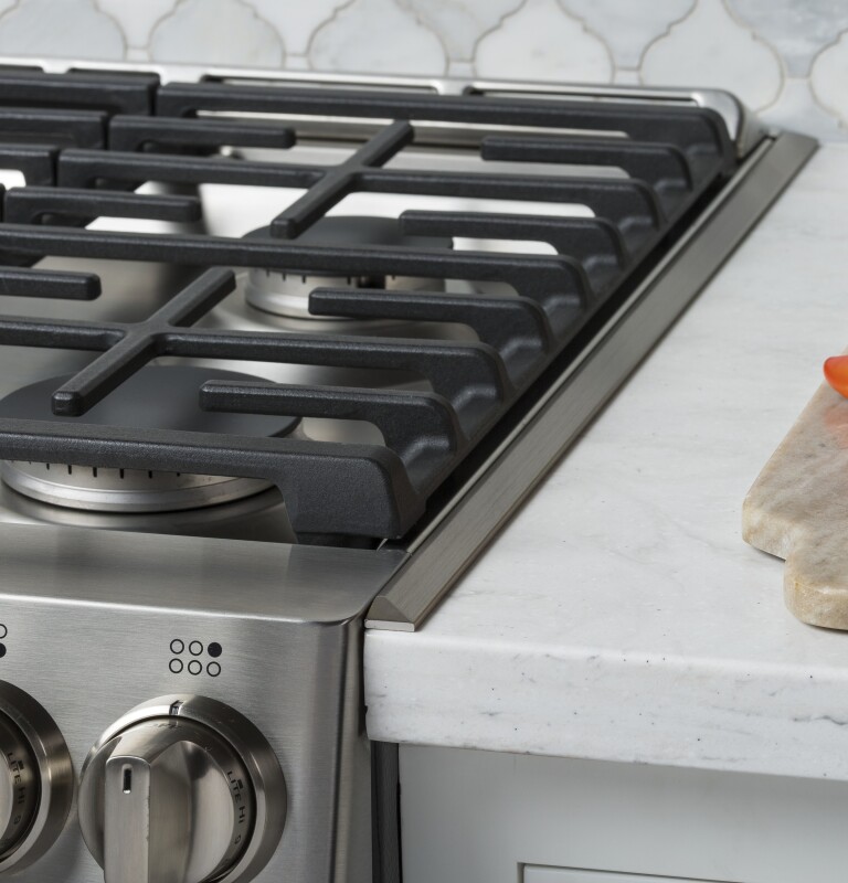 GE Series 30" Slide-In Front Control Gas Double Oven with Convection Range CGS995SELSS