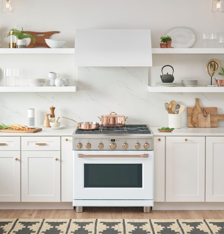 36" All-Gas Professional Range with 6 Burners (Natural Gas) CGY366P4MW2