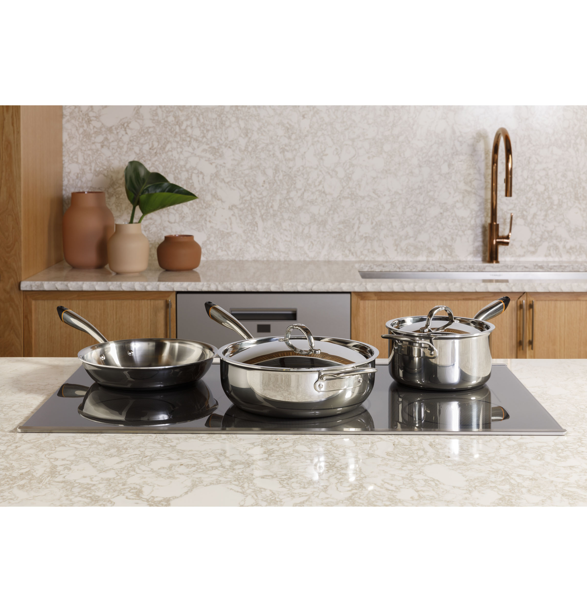 CAFÉ™ Series ENERGY STAR® 30" Built-In Touch Control Induction Cooktop CHP90301TBB